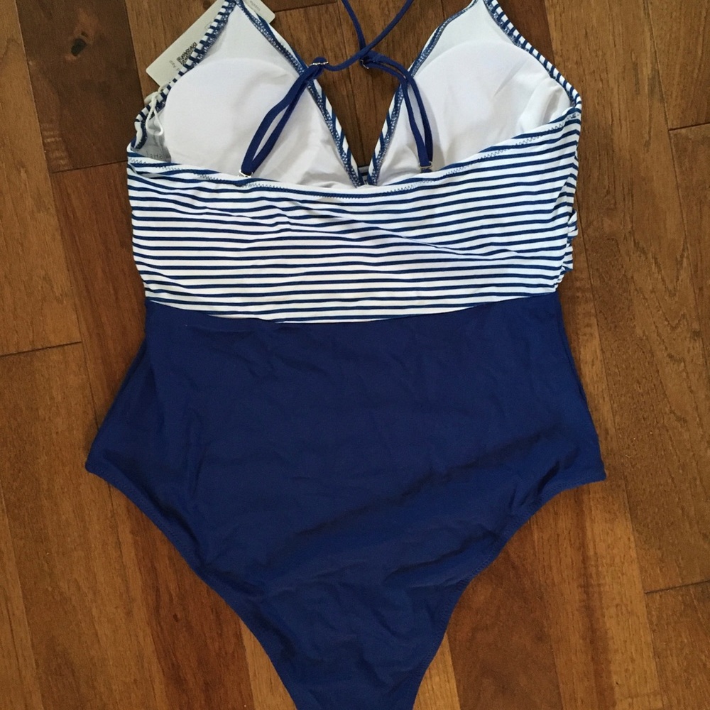 Cupshe swimsuit